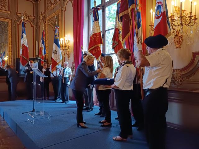 REMISE MEDAILLE TRAVAIL